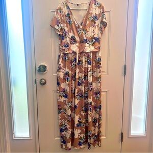 Women’s maxi dress